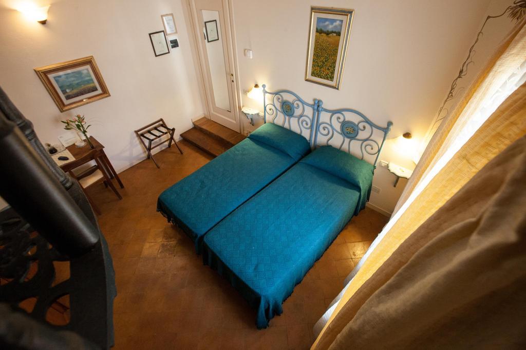 Hotel Locanda Degli Artisti Borgo San Lorenzo Δωμάτιο φωτογραφία